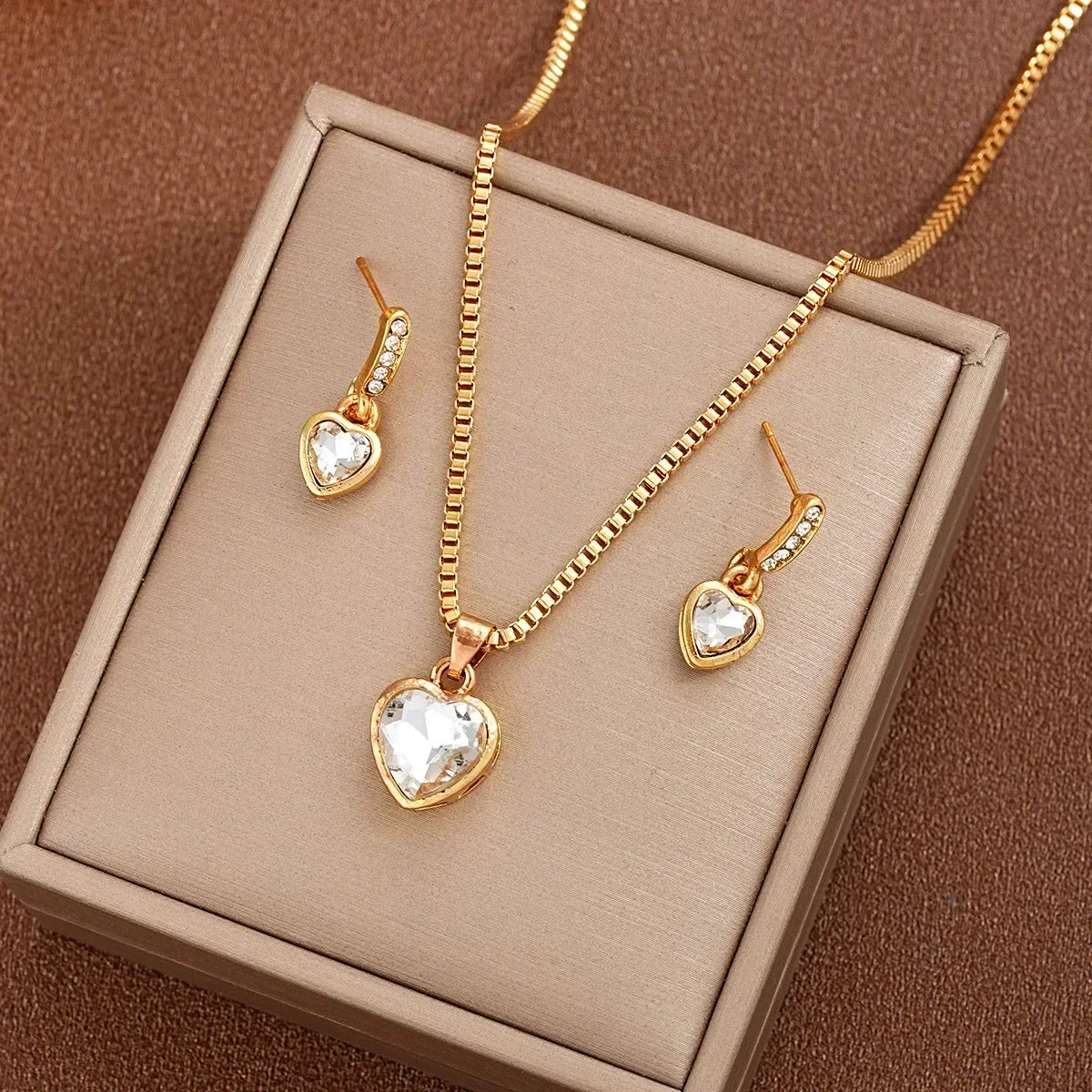 4-Piece Pearl Jewelry Set for Women