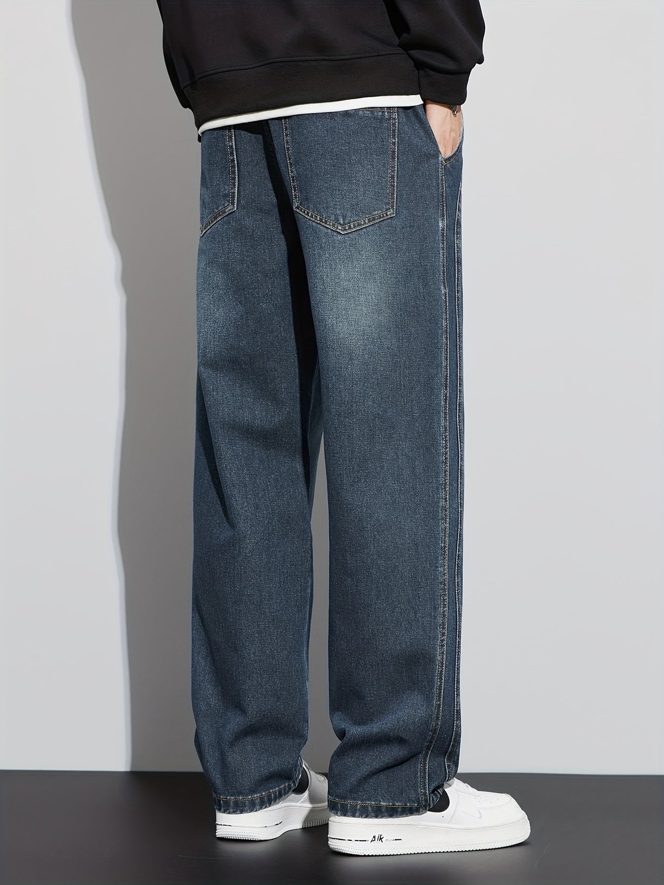 Men’s Relaxed-Fit Cotton Jeans with Drawstring Waist