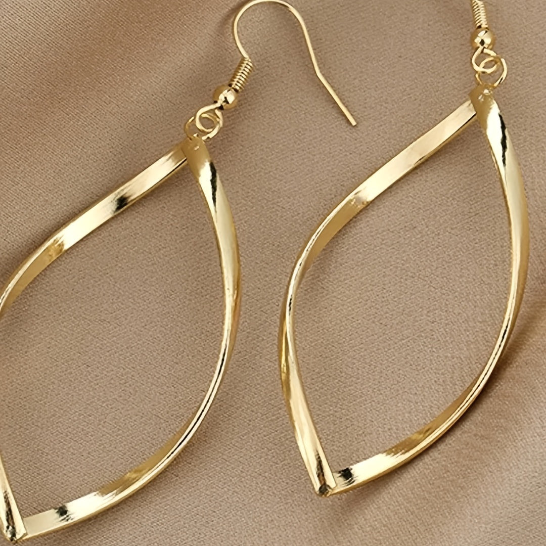 Elegant Hollow Twisted Dangle Earrings – Simple Gold Plated Jewelry for Women