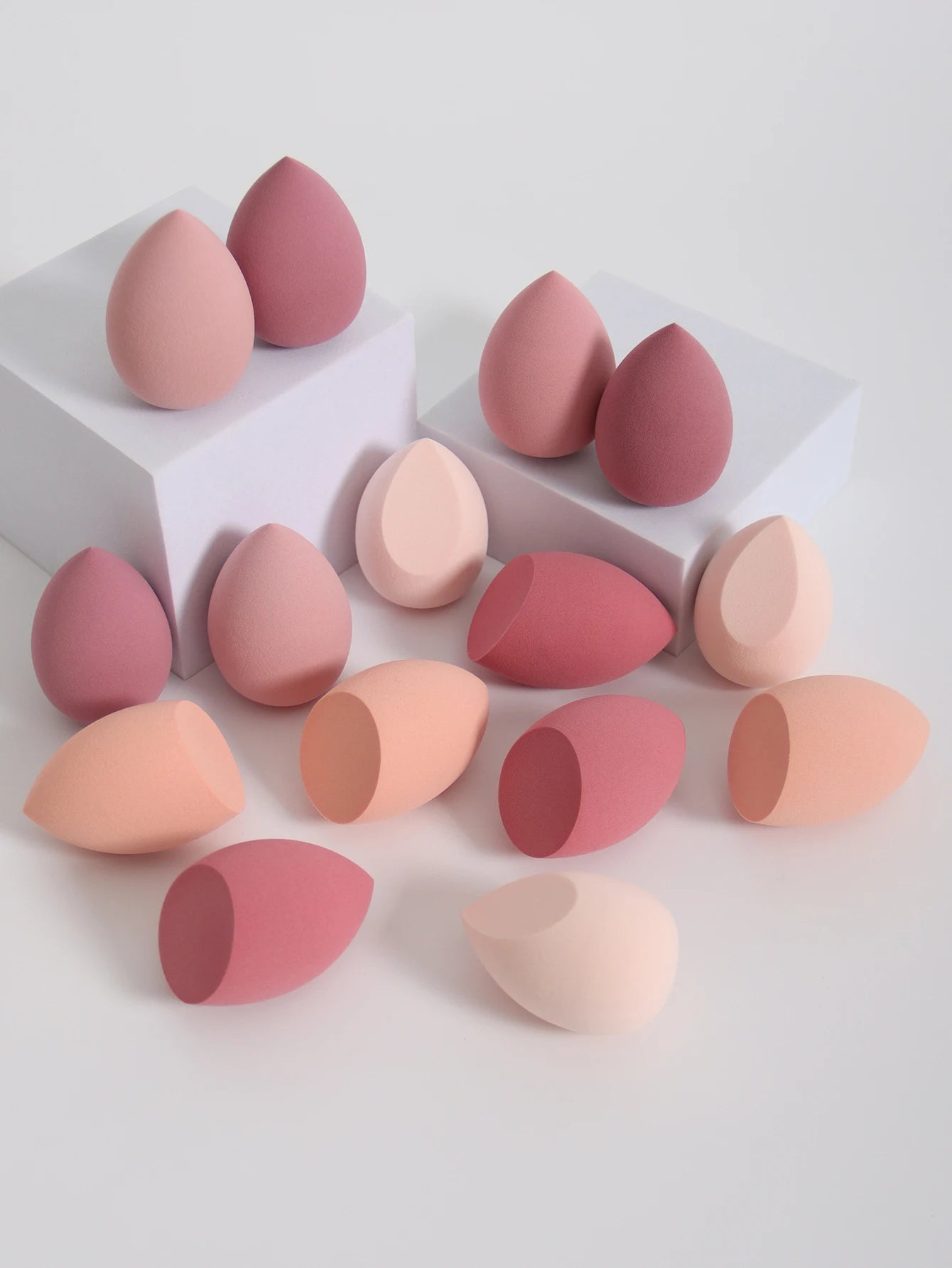 25-Pack Makeup Sponges for Foundation Cream & Powder – Multi-Colour Beauty Blenders