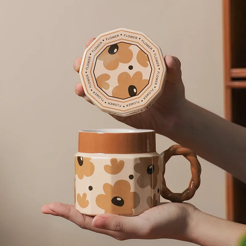 Retro Ceramic Coffee Mug with Lid – Vintage Style Luxury Drinking Cup