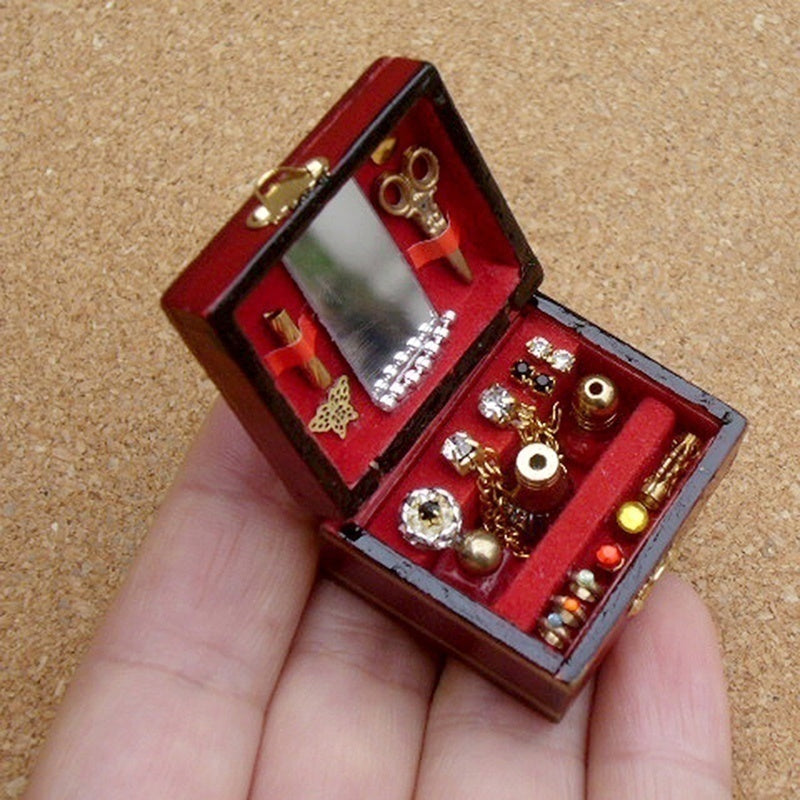 1:12 Scale Wooden Dollhouse Miniature Jewelry Box – Retro Room Decor Accessory