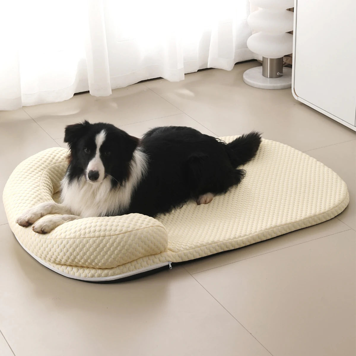 Breathable Cooling Dog & Cat Bed – Anti-Slip Ice Silk Cushion with Pillow for Small & Large Pets