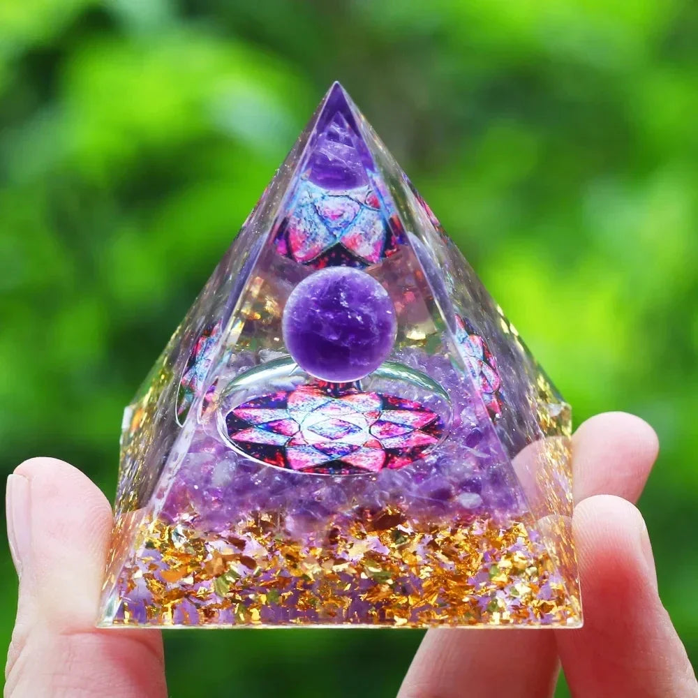 Energy Pyramid Orgonite Reiki Natural Amethyst Peridot Reiki Chakra Meditation Tool Room Decor Crystal Gifts Pyramid