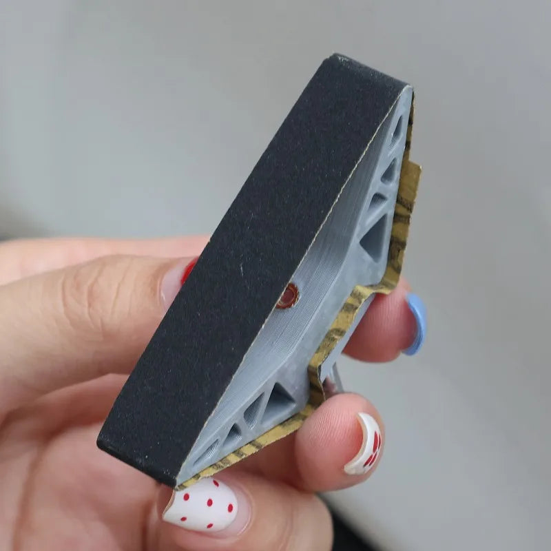 Curved Handheld Sanding & Polishing Tool