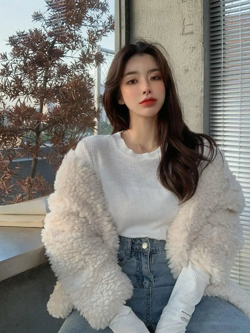 Women's Beige Korean Streetwear T-Shirt – Cute Casual Long Sleeve Top Slim Fit Aesthetic Pullover