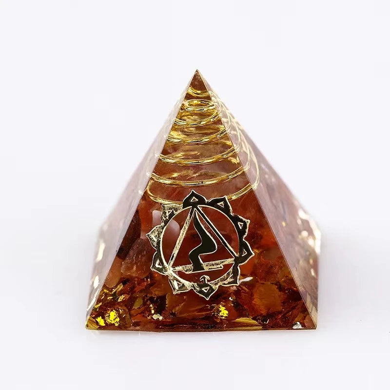 7 pieces per set - Resin crystal pyramid, chakra energy amplifier, a suitable crystal gift for meditation
