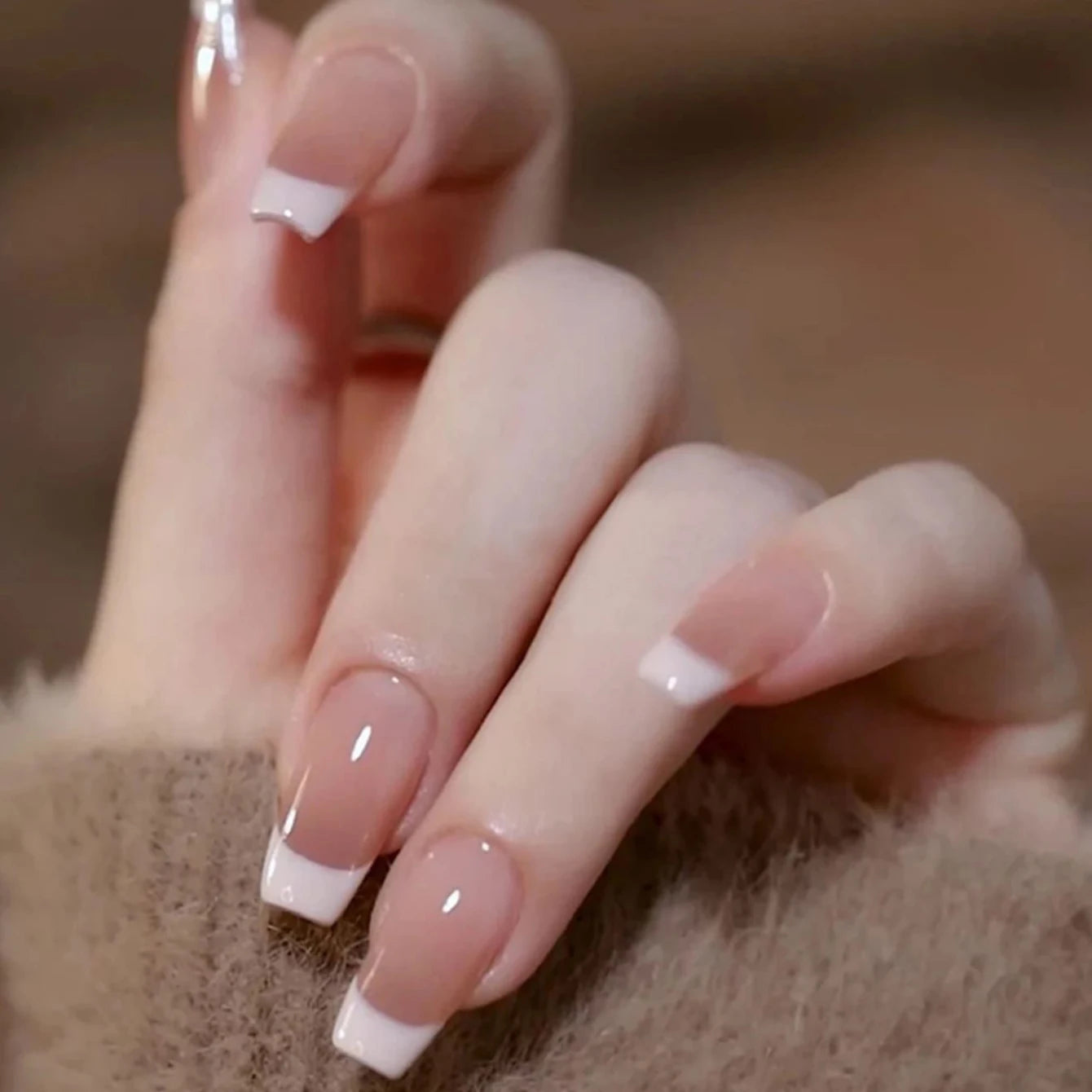 French Tip Press On Nails Set – Natural Nude Glossy Short False Nails for Easy Manicure (24 Pieces)