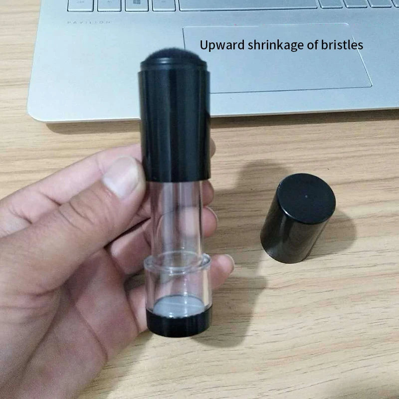 Portable Makeup Brush for Foundation Powder & Blush – Soft Synthetic Bristles Travel-Friendly Beauty Tool