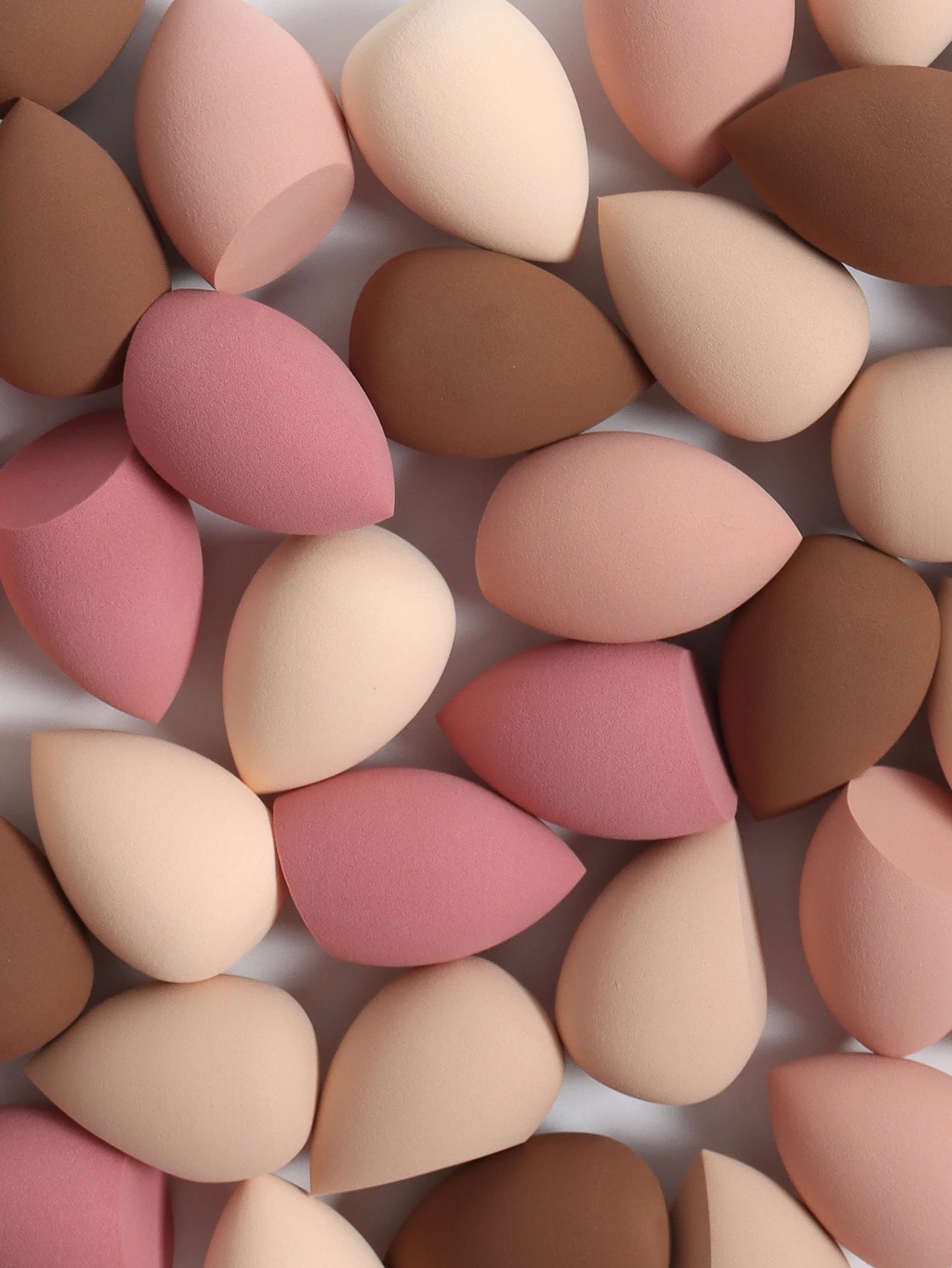 25-Pack Makeup Sponges for Foundation Cream & Powder – Multi-Colour Beauty Blenders