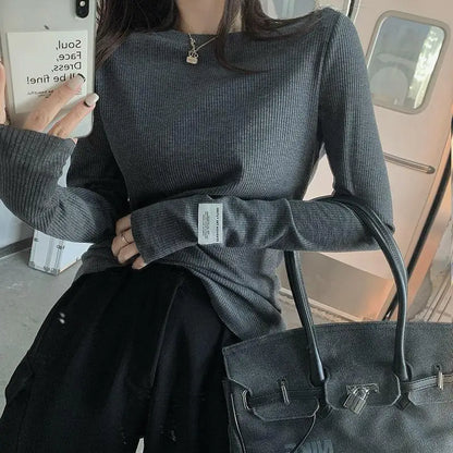 Women's Beige Korean Streetwear T-Shirt – Cute Casual Long Sleeve Top Slim Fit Aesthetic Pullover