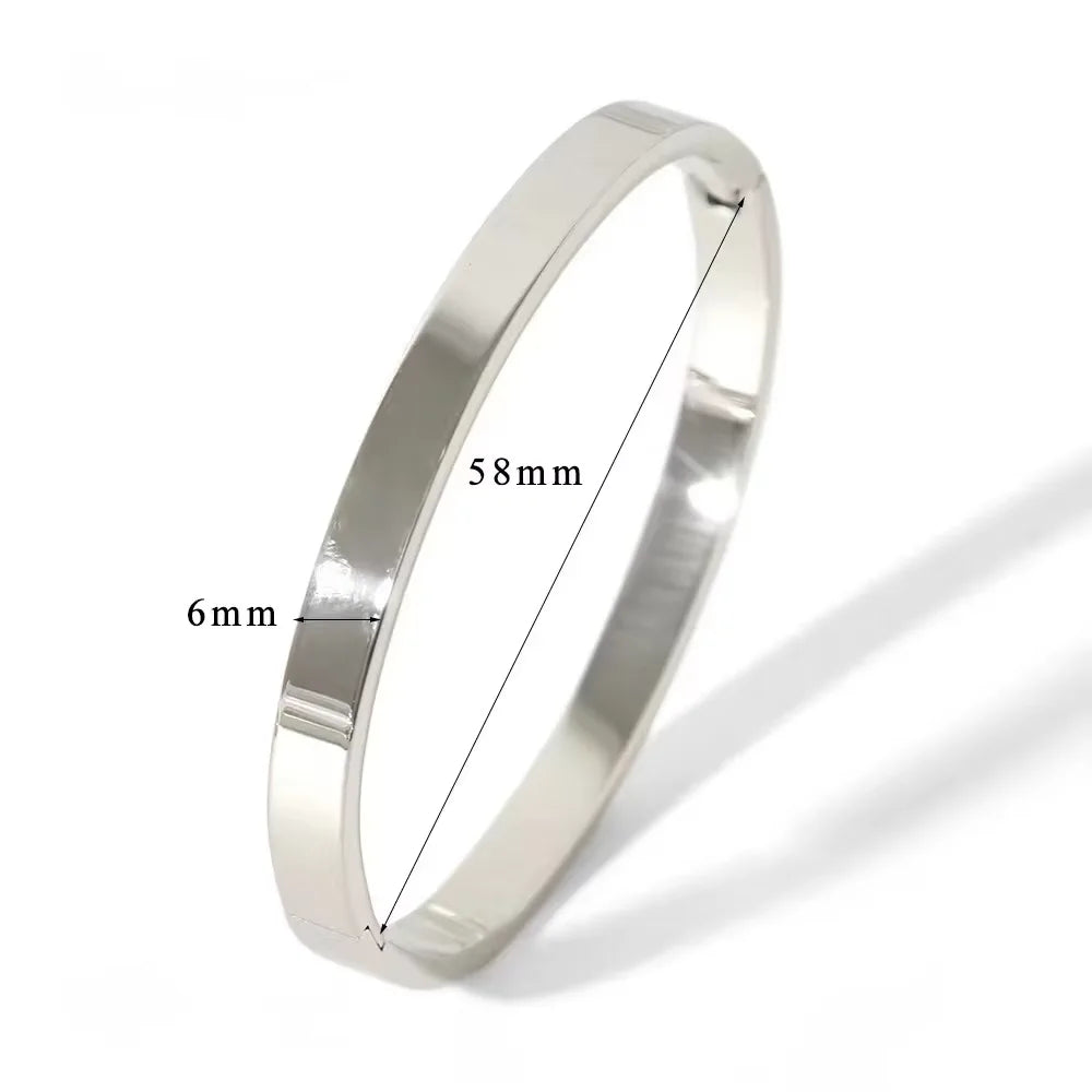 Minimalist Gold-Tone Stainless Steel Bangle Bracelet – Waterproof Oval Design for Women