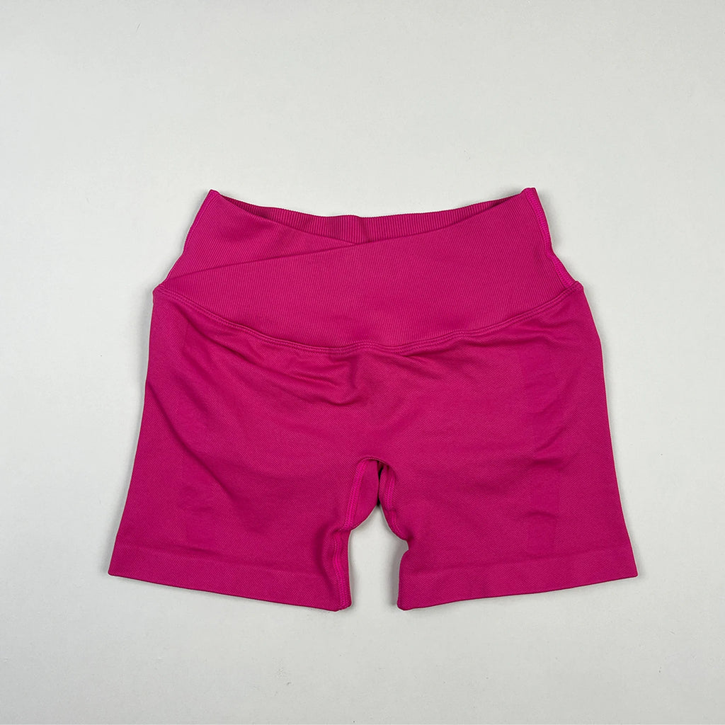 Seamless V-Shape Waist Yoga Shorts 4.5" – Sculpting Low-Rise Workout & Gym Leggings