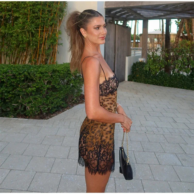 Leopard Print Lace Trimmed Mini Dress Women Spaghetti Strap Plunge Neck Slim Fit Robe 2025 New Summer Party Club Lady Vestidos