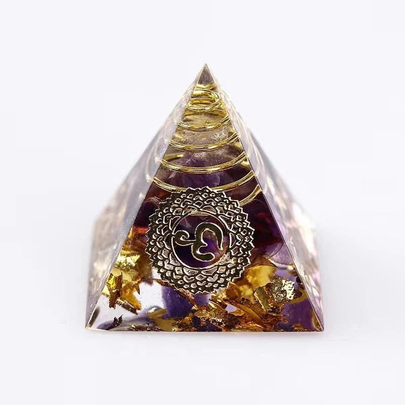 7 pieces per set - Resin crystal pyramid, chakra energy amplifier, a suitable crystal gift for meditation