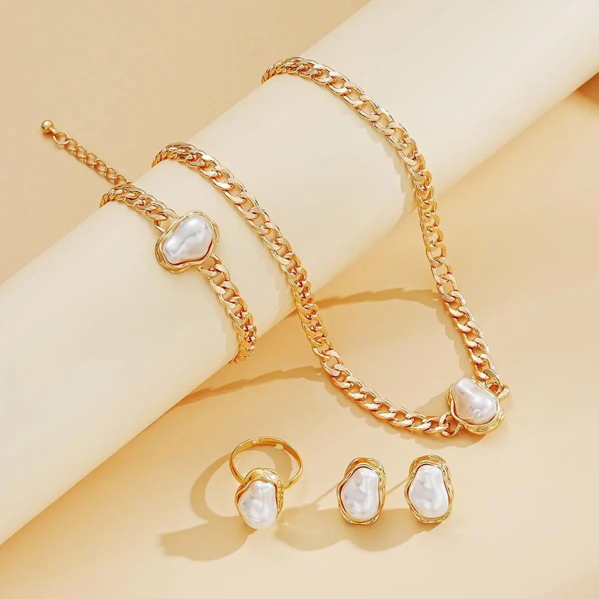 4-Piece Pearl Jewelry Set for Women