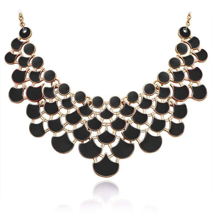 Vintage Openwork Bib Statement Necklace with Collar Design for Women
