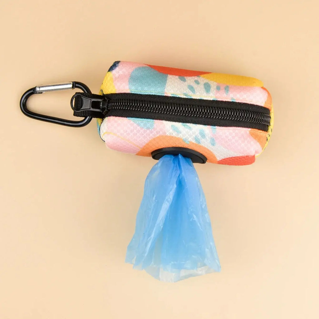 Cute Designer Dog Poop Bag Holder Dispenser Clip-On Waste Bag Holder for Any Dog Leash