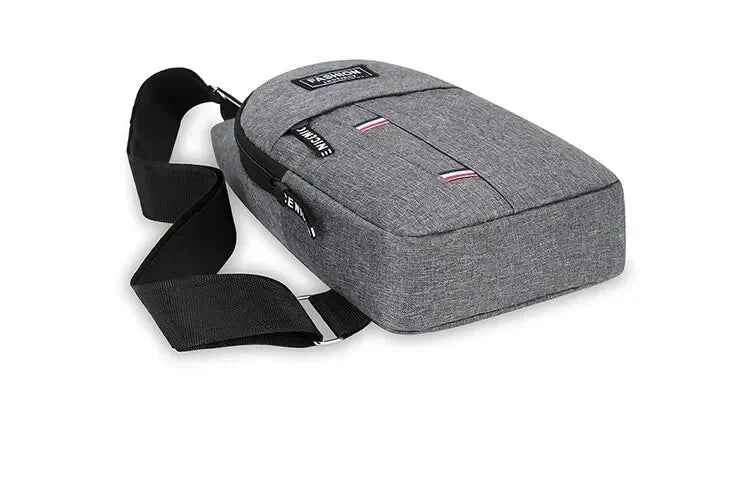 Fashionable and Trendy Lightweight Single Minimalist Shoulder Crossbody Bag for Men with Large Capacity for Leisure and Sports