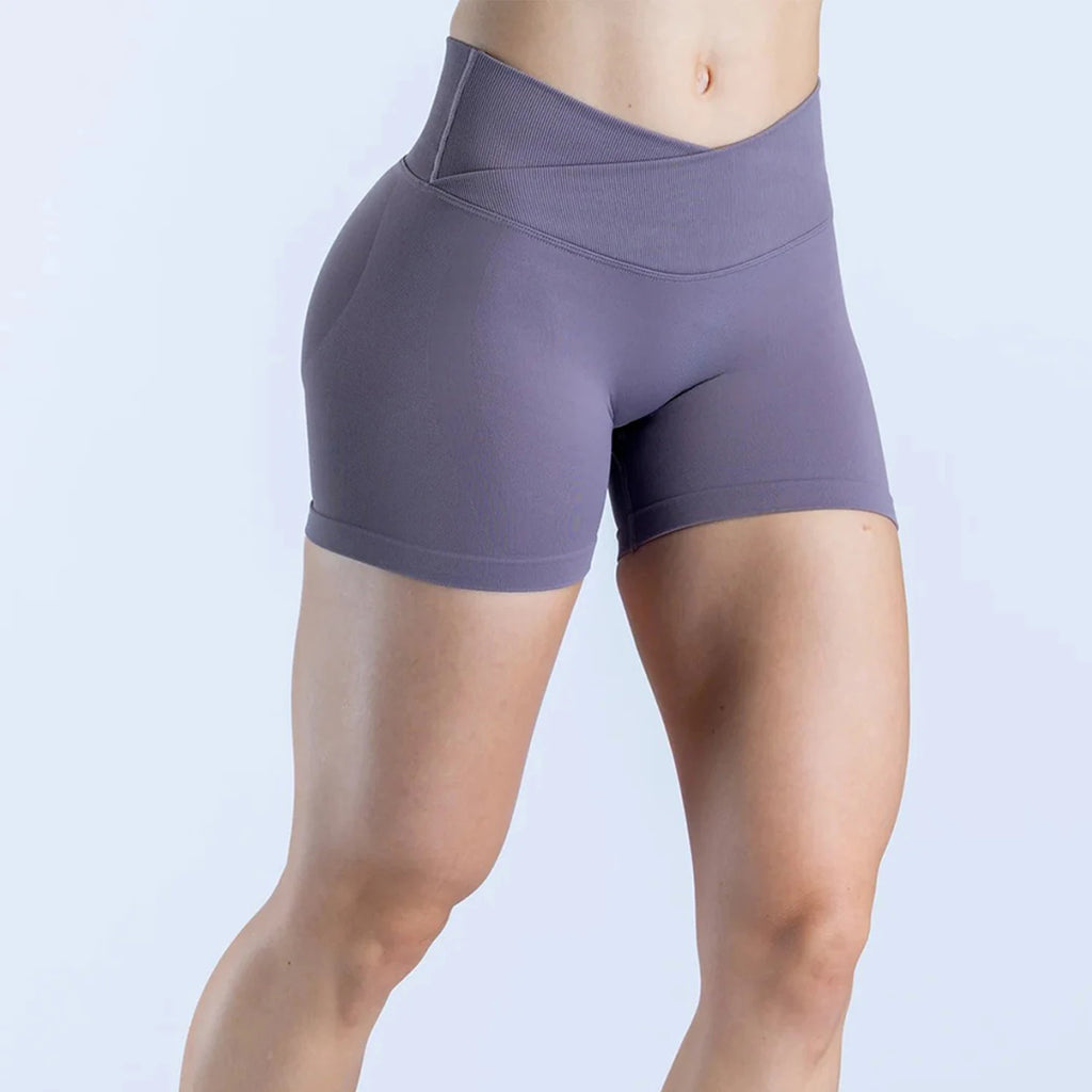 Seamless V-Shape Waist Yoga Shorts 4.5" – Sculpting Low-Rise Workout & Gym Leggings
