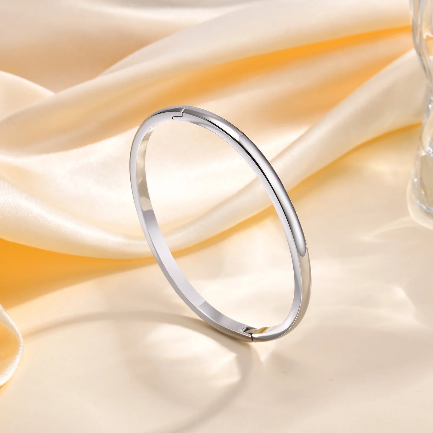 18K Gold Plated Stainless Steel Women's Bangles – Smooth Openable, 4/5.7/7.7mm