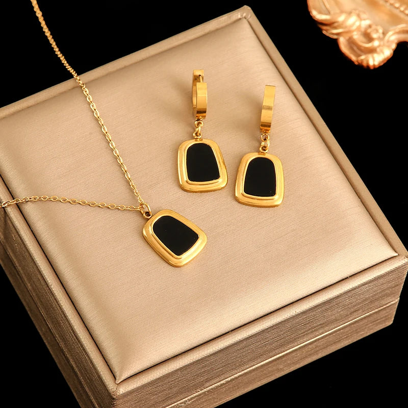 Gold Heart, Star & Flower Necklace and Earrings Set for Women – Waterproof Jewellery