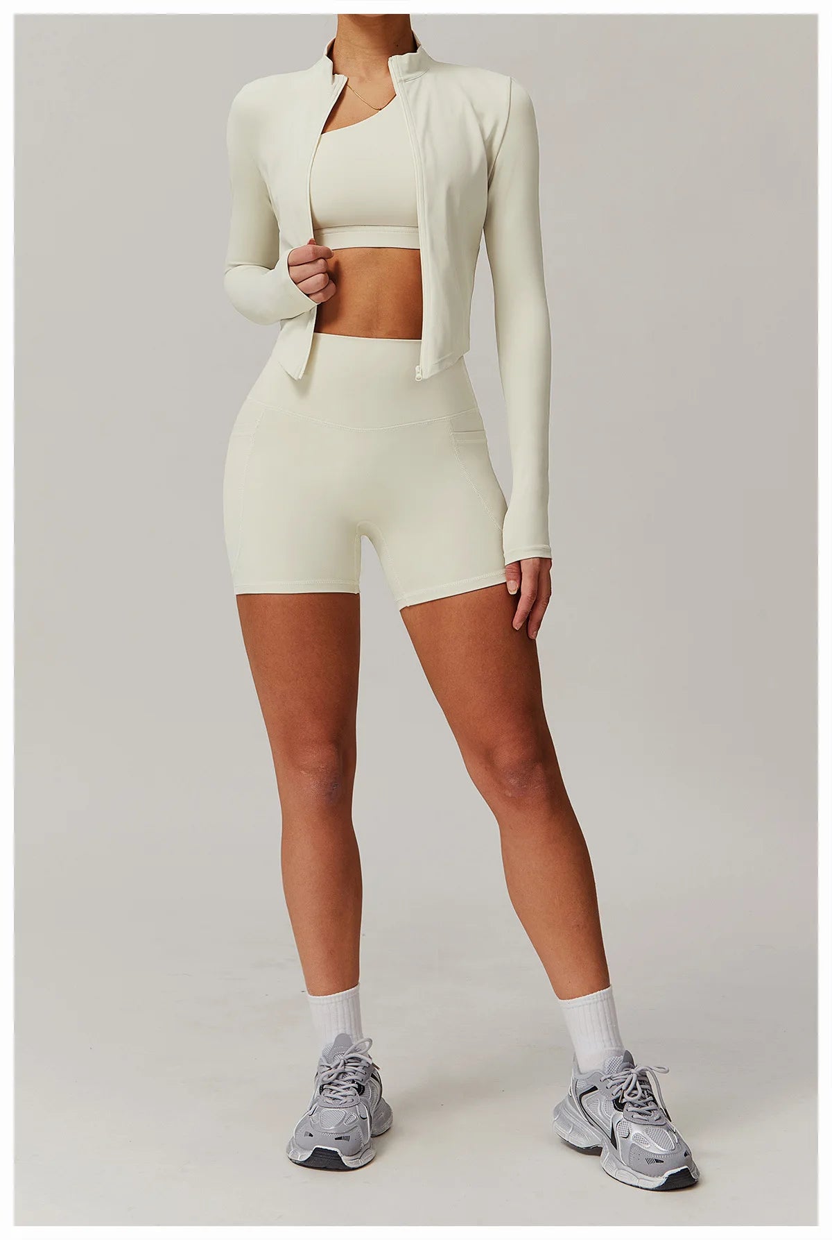 Women’s Slim Fit Zipper Jacket – Long Sleeve Fast-Dry Yoga & Fitness Top