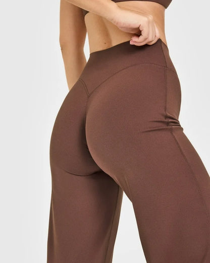 Women’s Straight-Leg Yoga Pants – Soft Mid-Waist Activewear