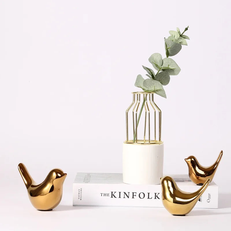 Nordic Ceramic Bird Figurine – Gold Animal Statue Home Decor