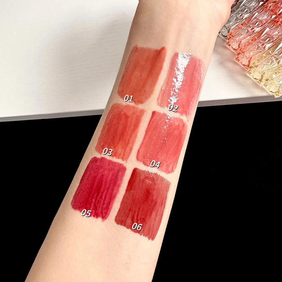 Long-Lasting Hydrating Lip Gloss – Waterproof Transparent Mirror Shine