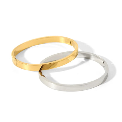 Minimalist Gold-Tone Stainless Steel Bangle Bracelet – Waterproof Oval Design for Women