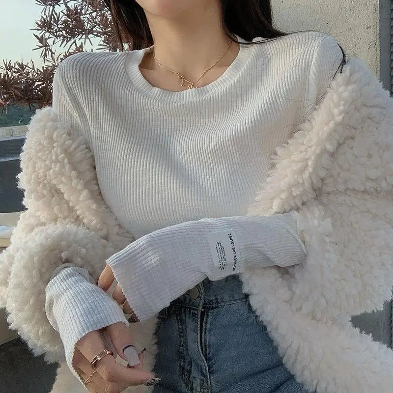Women's Beige Korean Streetwear T-Shirt – Cute Casual Long Sleeve Top Slim Fit Aesthetic Pullover
