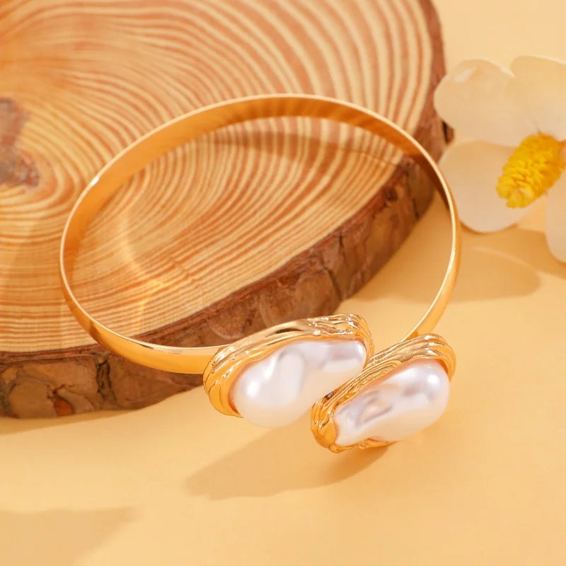 Trendy Baroque Pearl Necklace, Bracelet & Ring Set – Wedding & Party Jewellery for Women