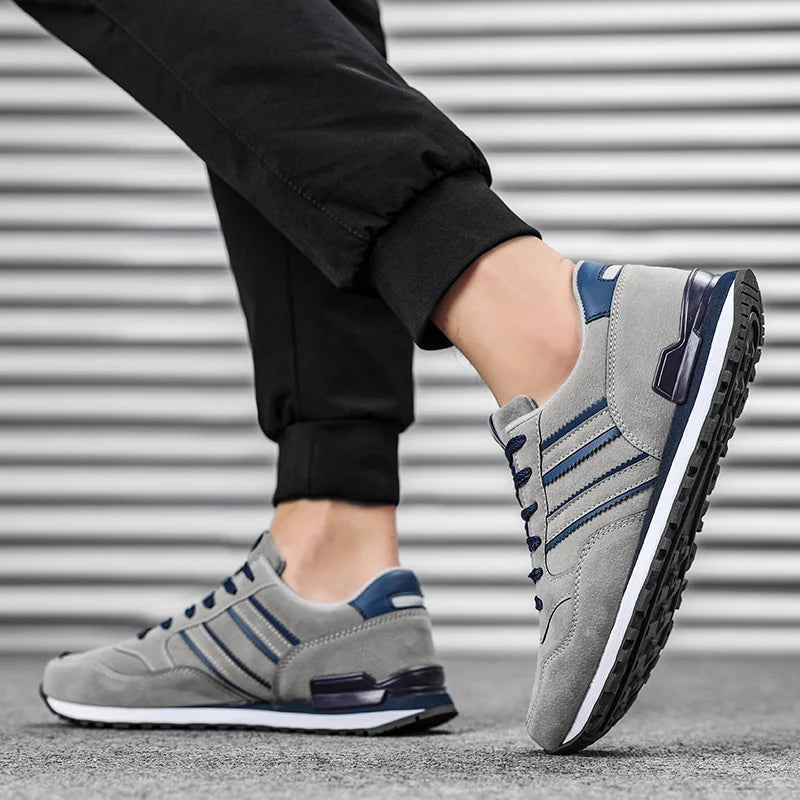 Men’s Lightweight Casual Sneakers