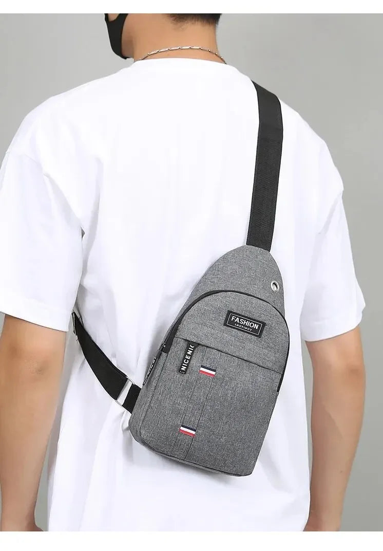 Fashionable and Trendy Lightweight Single Minimalist Shoulder Crossbody Bag for Men with Large Capacity for Leisure and Sports