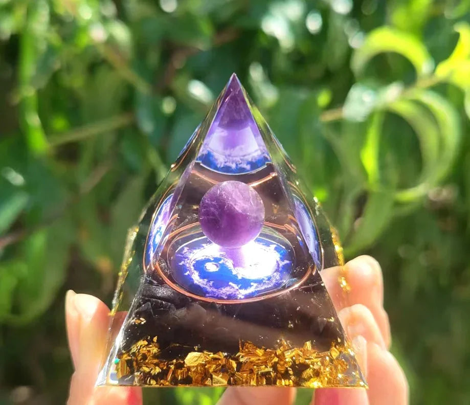 Energy Pyramid Orgonite Reiki Natural Amethyst Peridot Reiki Chakra Meditation Tool Room Decor Crystal Gifts Pyramid