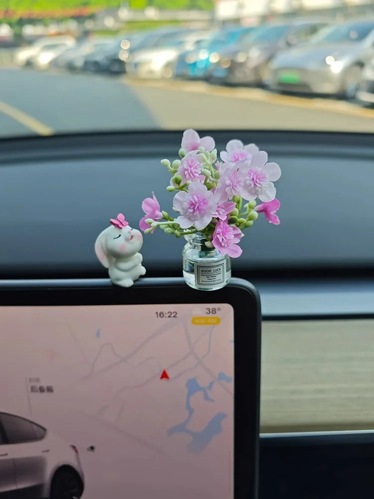 Car Dashboard Vase – Cute Mini Resin Flower Pot with Healing Doll Ornament