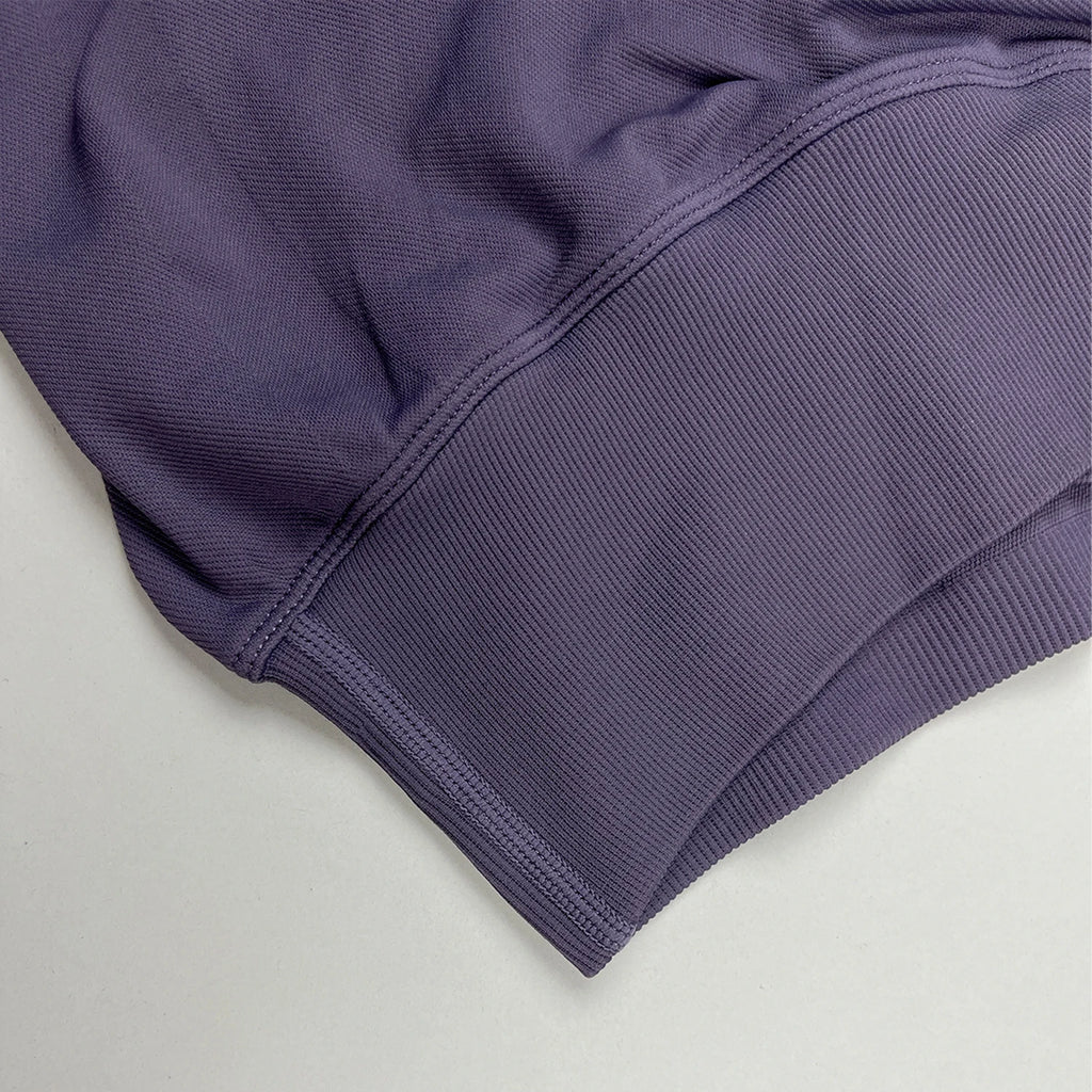 Seamless V-Shape Waist Yoga Shorts 4.5" – Sculpting Low-Rise Workout & Gym Leggings