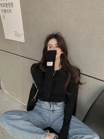 Women's Beige Korean Streetwear T-Shirt – Cute Casual Long Sleeve Top Slim Fit Aesthetic Pullover