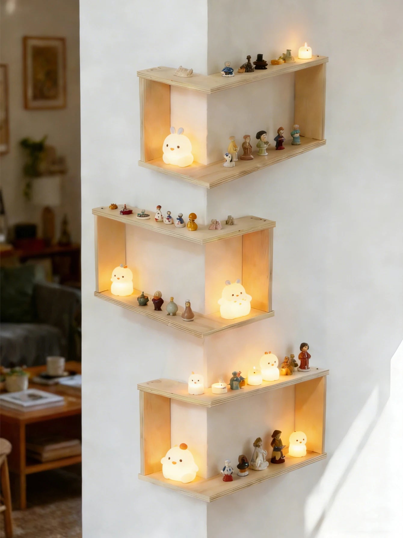 Corner Floating Wooden Shelf – Wall Mounted Storage for Plants & Decor