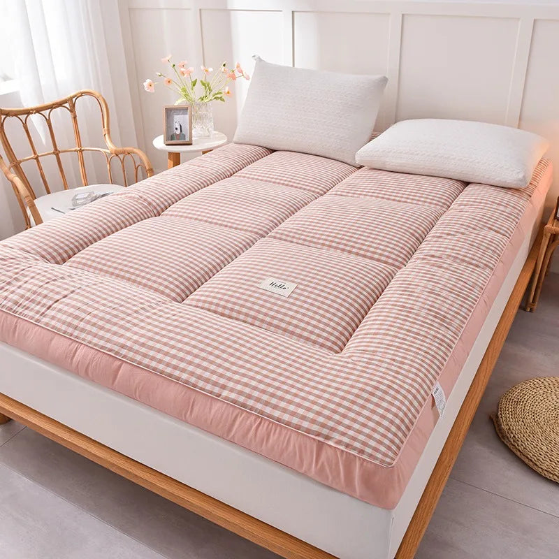NewestFoldable Lightweight Portable Sleeping Pad/Tatami Mat Japanese Futon Mattress  Soft Fabric,Easy Storage & Travel Mattress