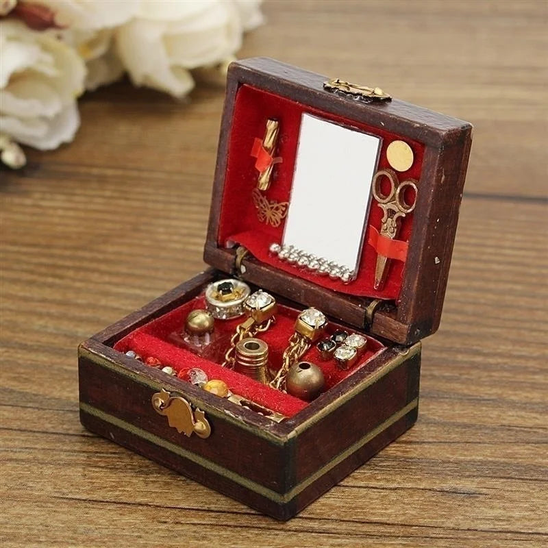 1:12 Scale Wooden Dollhouse Miniature Jewelry Box – Retro Room Decor Accessory