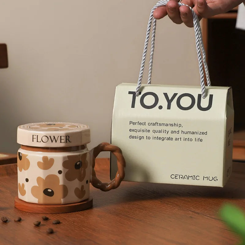Retro Ceramic Coffee Mug with Lid – Vintage Style Luxury Drinking Cup