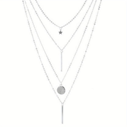 Layered Star & Round Pendant Necklace – Elegant Women’s Jewelry Accessory